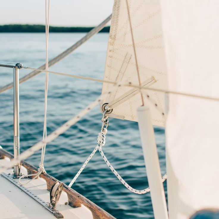Retreat on a yacht for businesses